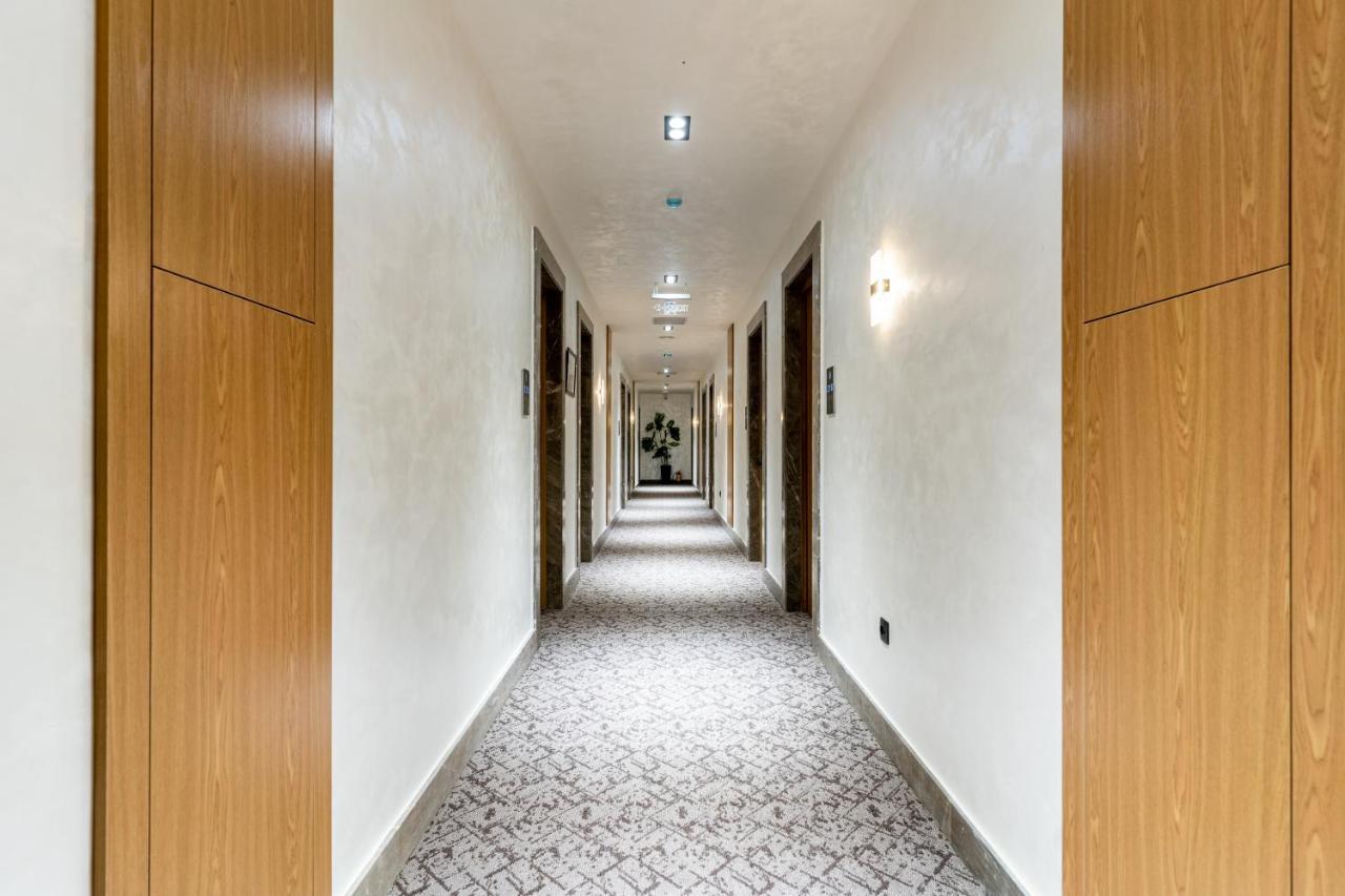 Mirzo Hotel Taskent Exterior foto